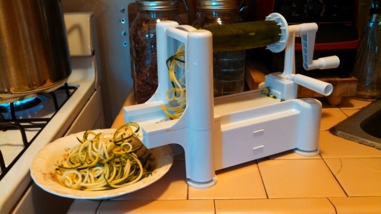 Veggie spiralizer